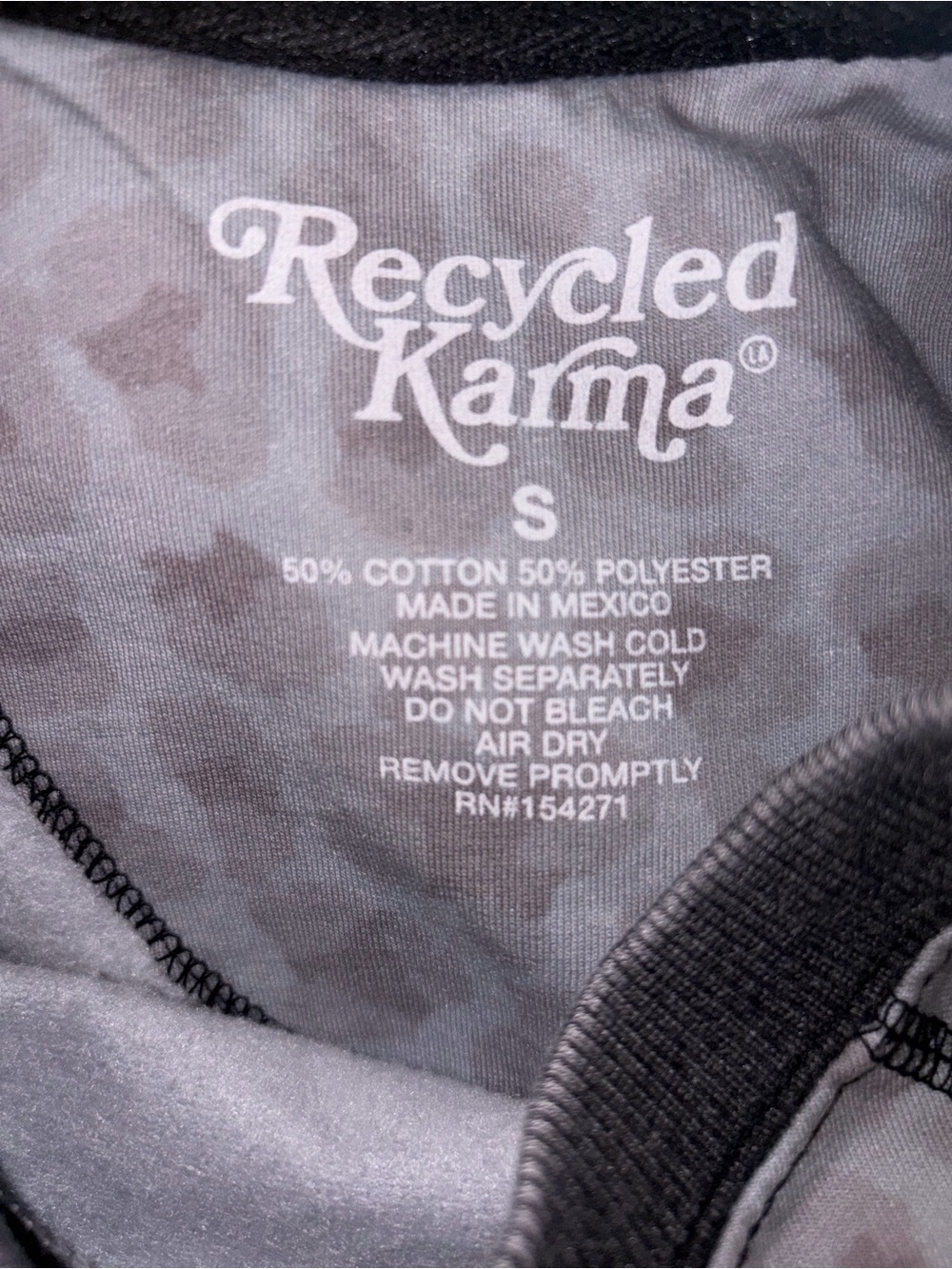 🩷🐶NWT Recycled Karma “I LOVE🩷 My Dog🐶 Sweatshirt" Gray🩶Leopard🐆& Pink🩷Font SML - Picture 4 of 13